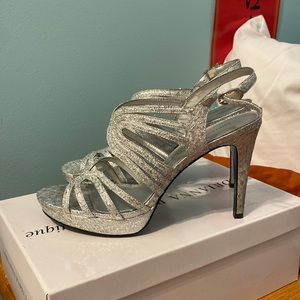 Silver occasion heels